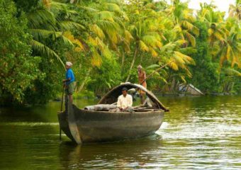 Munnar Alleppey Tour Packages