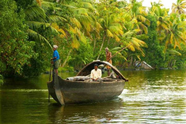 Munnar Alleppey Tour Packages